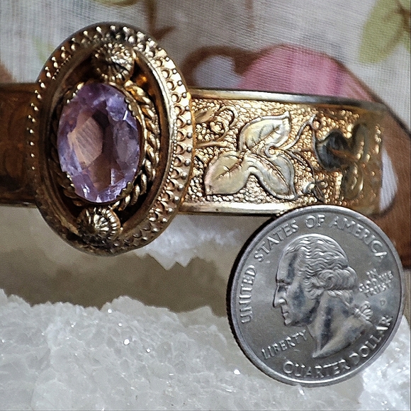 Glass Amethyst Vintage Floral Leaf Pattern Embossed Hinged Bangle Bracelet Wear - Picture 12 of 15